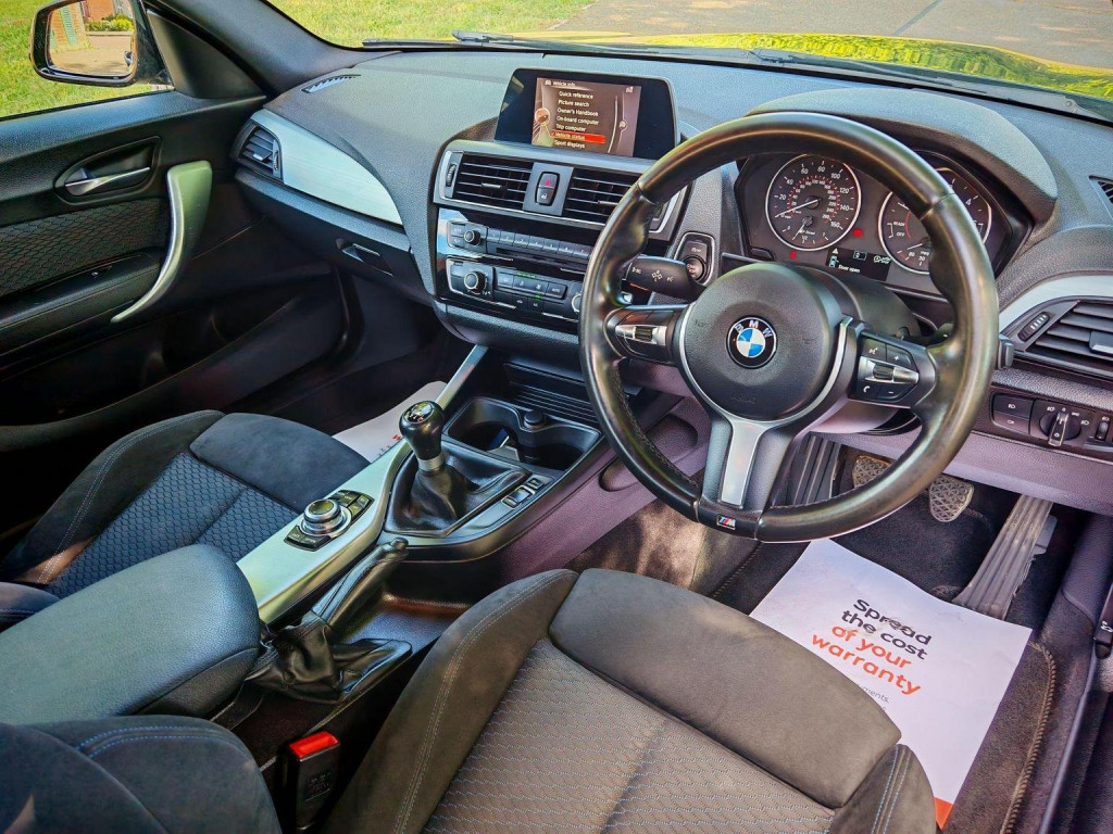 View BMW 2 SERIES 2.0 218d M Sport Euro 6 (s/s) 2dr