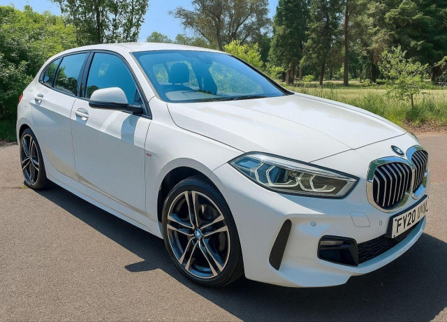BMW 1 SERIES