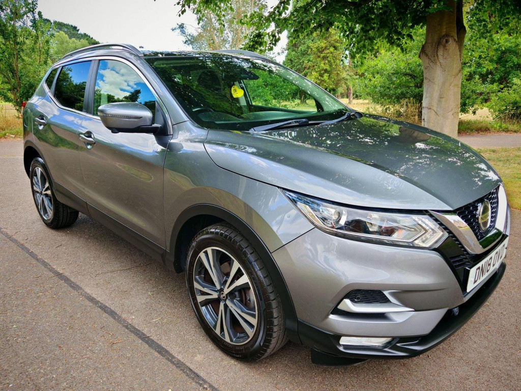 View NISSAN QASHQAI 1.5 dCi N-Connecta Euro 6 (s/s) 5dr