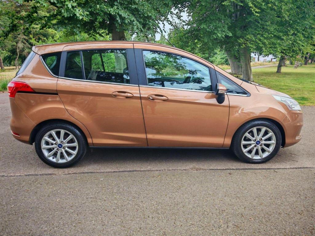View FORD B-MAX 1.6 Titanium Powershift Euro 5 5dr