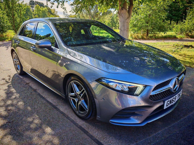 MERCEDES-BENZ A CLASS 2.0 A200d AMG Line (Premium) 8G-DCT Euro 6 (s/s) 5dr