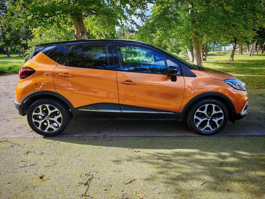 View RENAULT CAPTUR 1.3 TCe ENERGY GT Line Euro 6 (s/s) 5dr