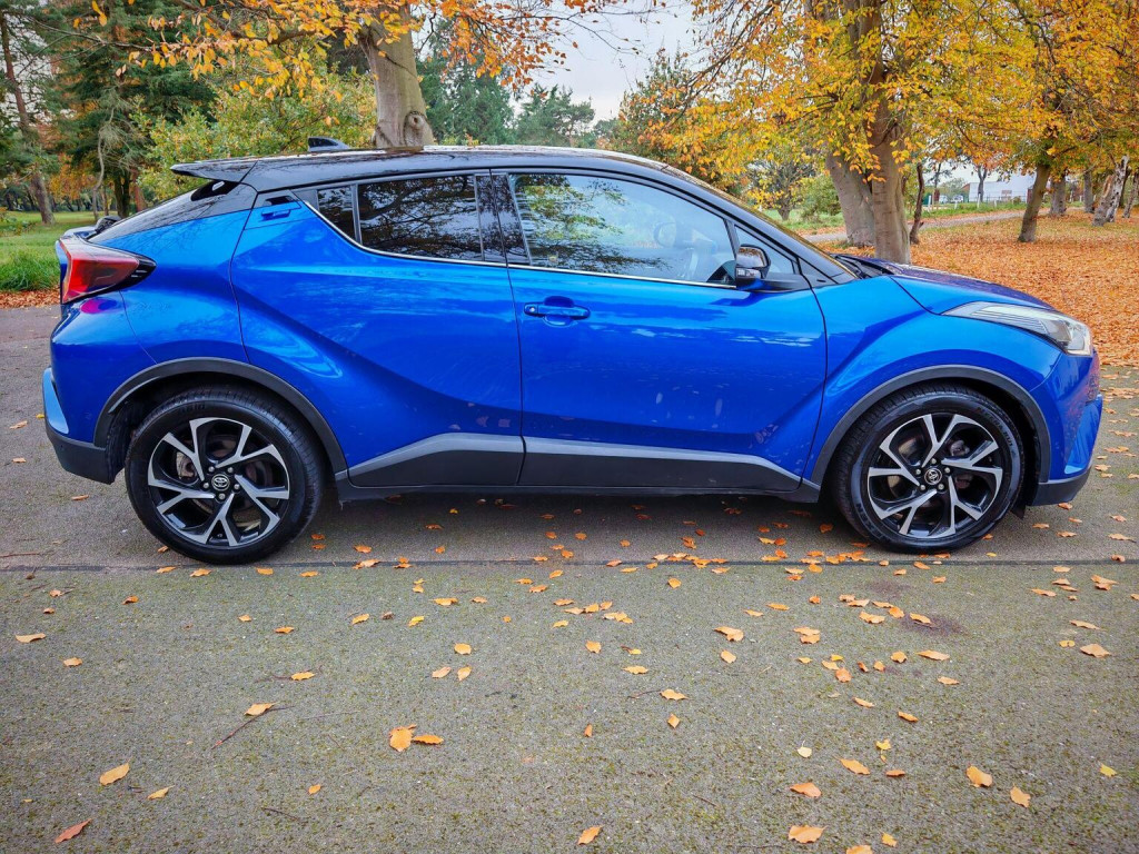 View TOYOTA C-HR 1.8 VVT-h Dynamic CVT Euro 6 (s/s) 5dr