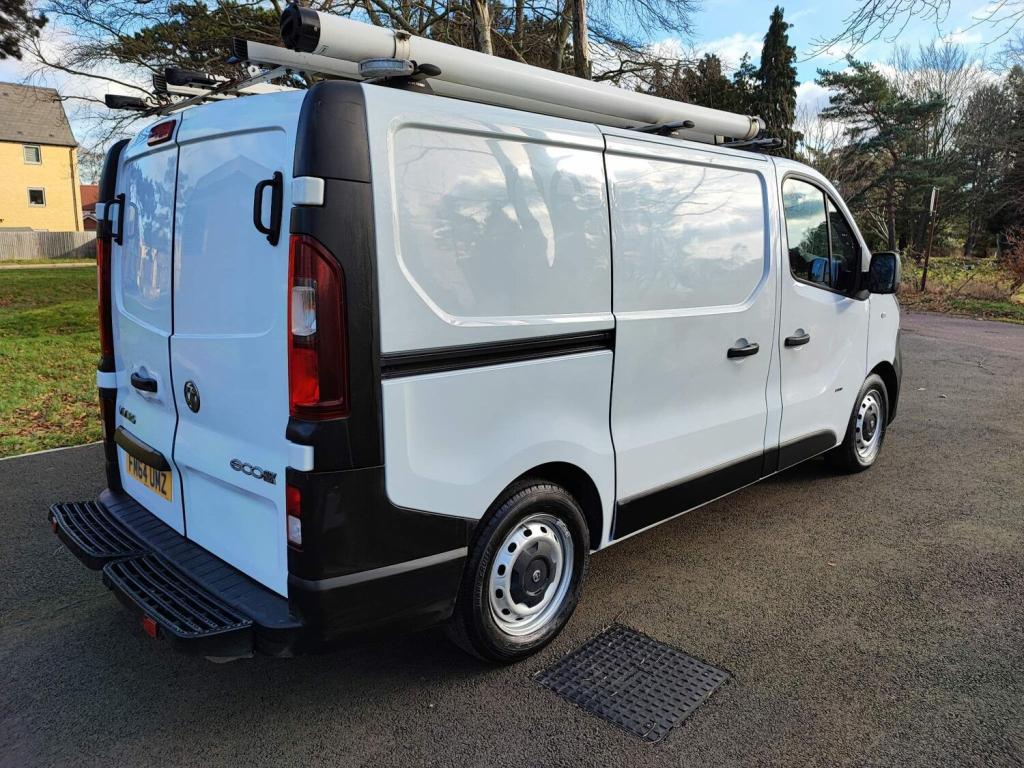 VAUXHALL VIVARO