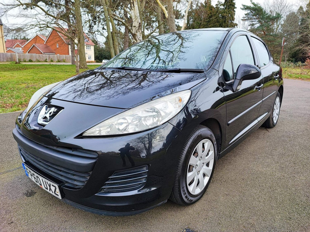 PEUGEOT 207