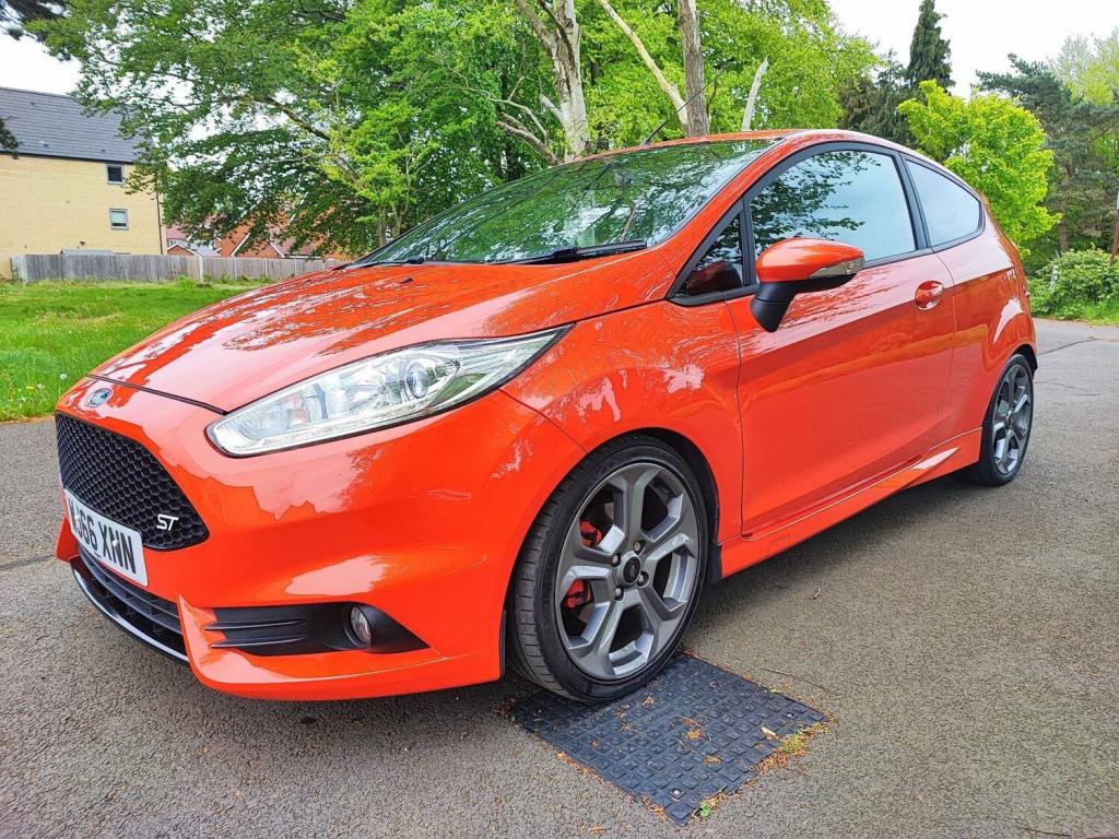 FORD FIESTA