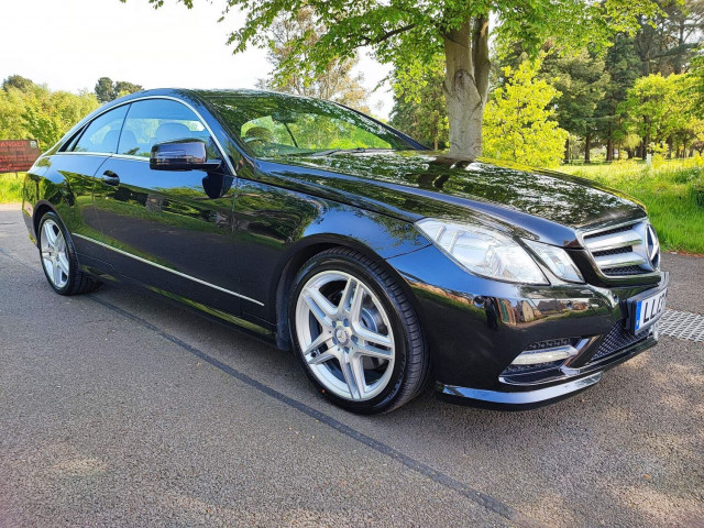 MERCEDES-BENZ E CLASS