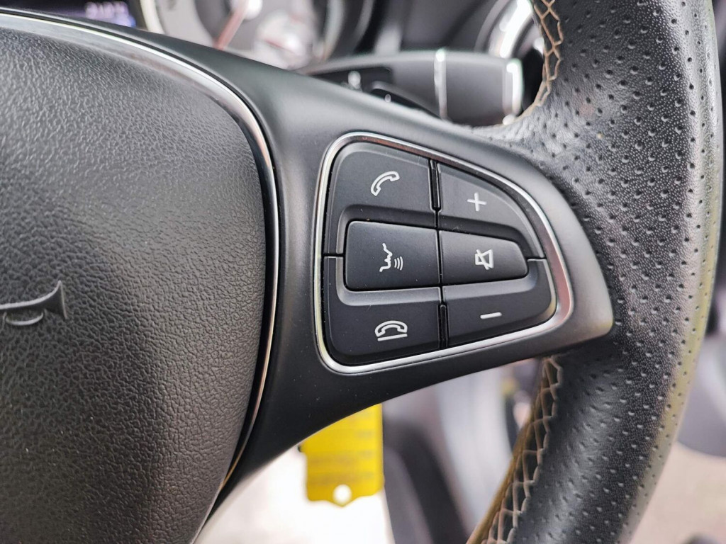 MERCEDES-BENZ GLA CLASS