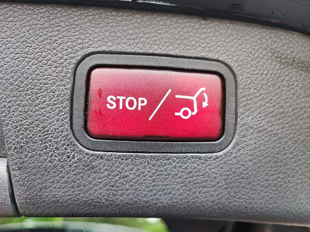 MERCEDES-BENZ GLA CLASS