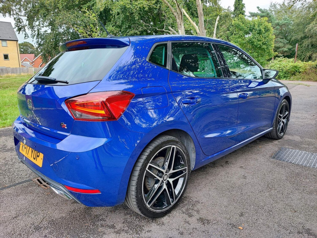 SEAT IBIZA