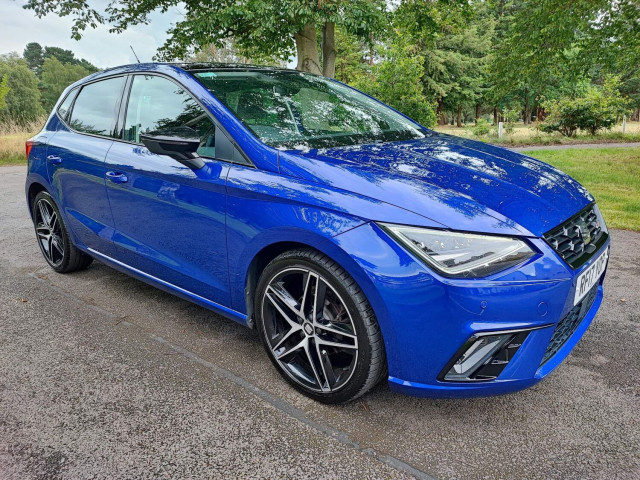 SEAT IBIZA