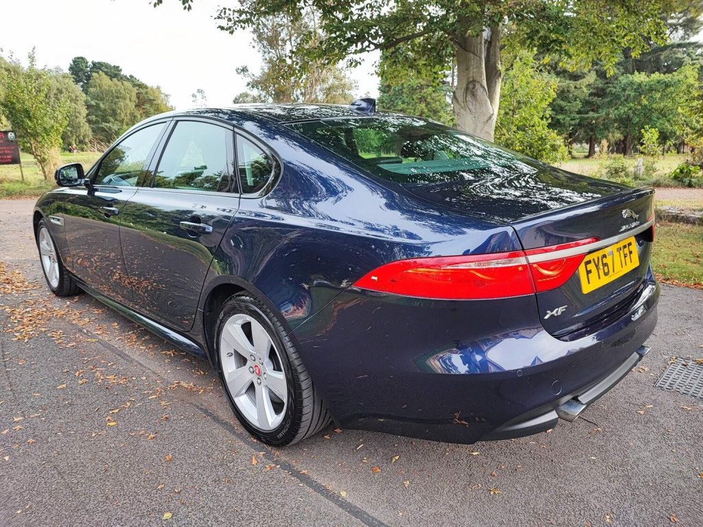 JAGUAR XF