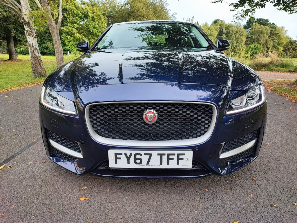JAGUAR XF