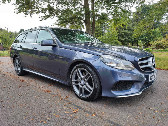 MERCEDES-BENZ E CLASS