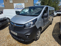 VAUXHALL VIVARO