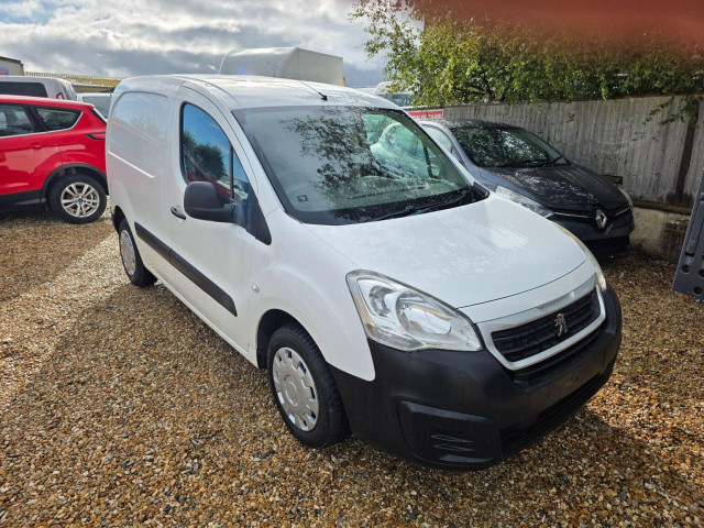 PEUGEOT PARTNER
