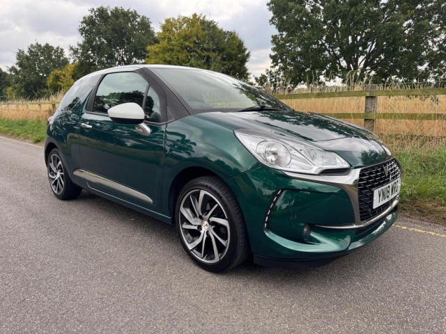 DS AUTOMOBILES DS 3 1.2 PureTech Connected Chic Euro 6 3dr