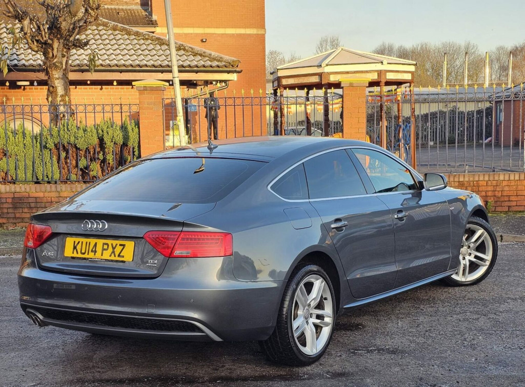 AUDI A5