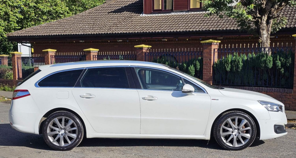 PEUGEOT 508