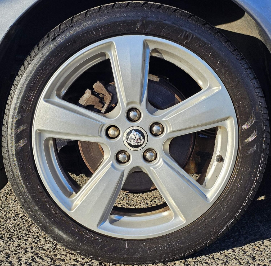 JAGUAR X-TYPE