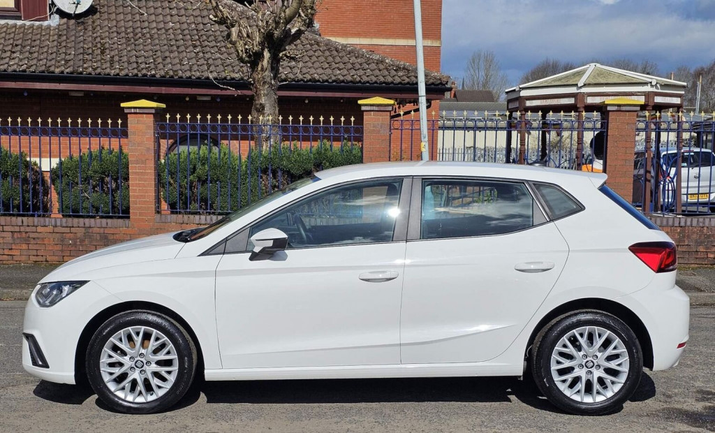 SEAT IBIZA