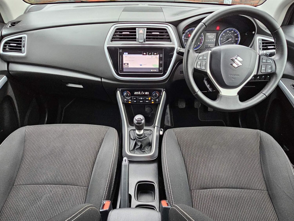 SUZUKI SX4 S-CROSS