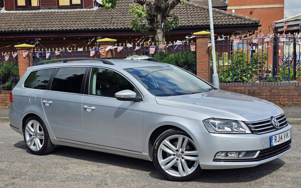 VOLKSWAGEN PASSAT