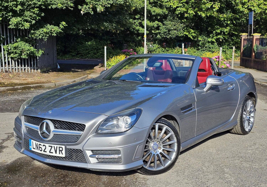 MERCEDES-BENZ