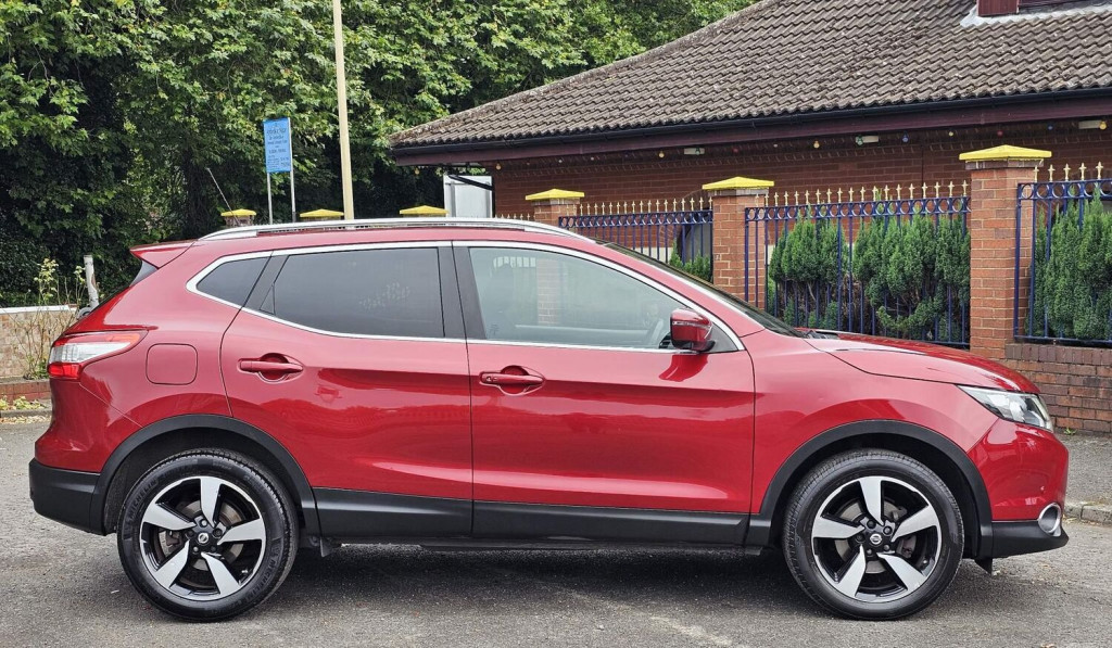 NISSAN QASHQAI