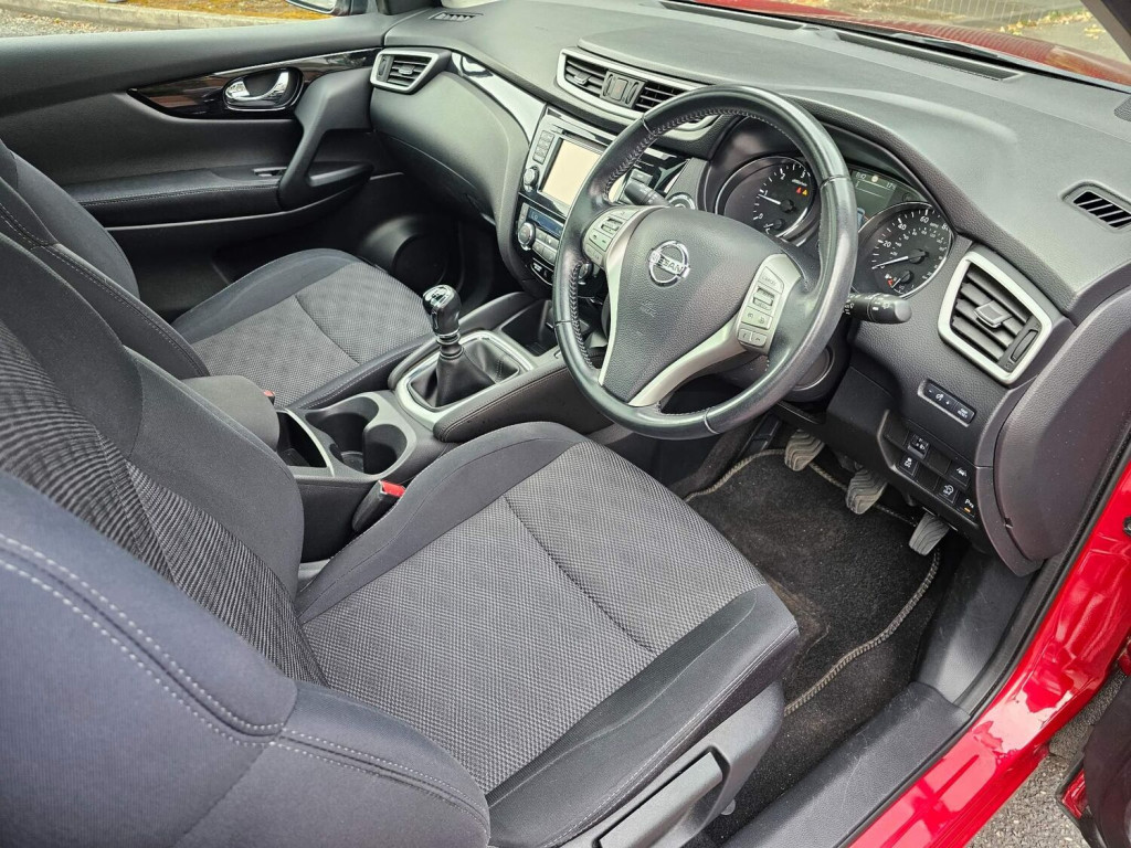 NISSAN QASHQAI