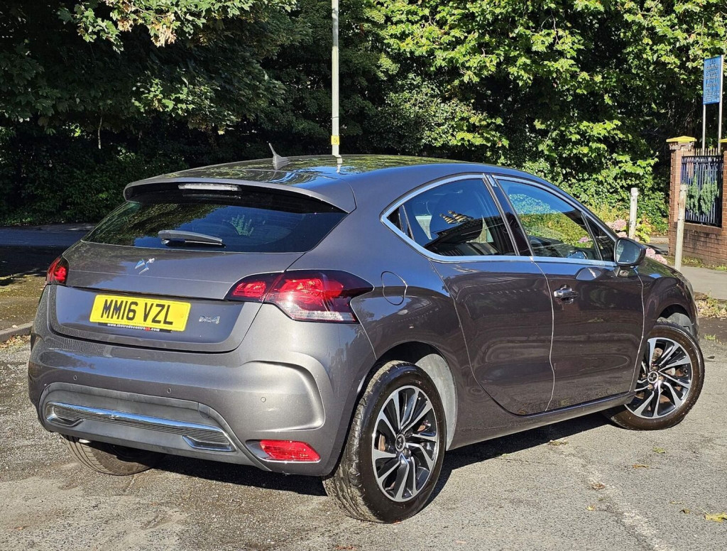 DS AUTOMOBILES DS 4