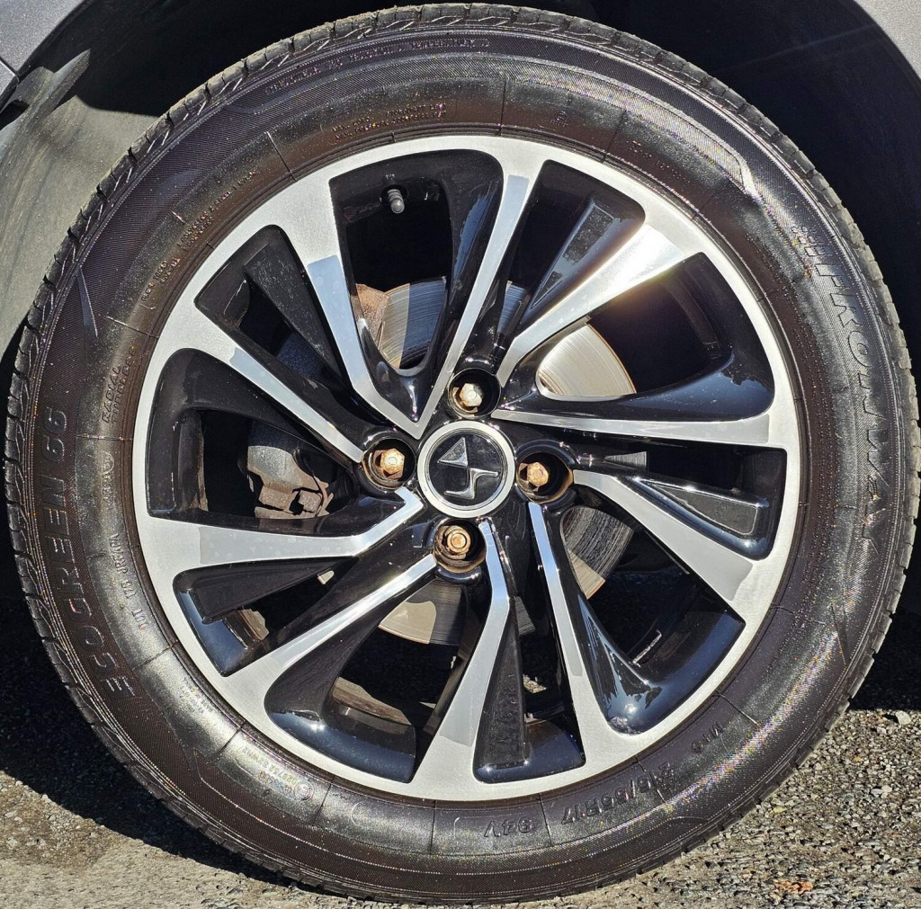 DS AUTOMOBILES DS 4