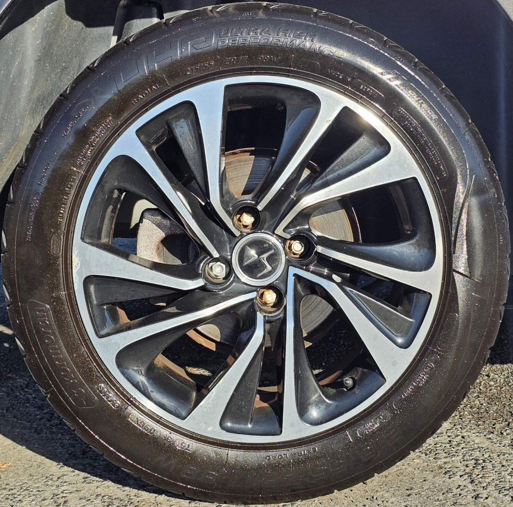 DS AUTOMOBILES DS 4
