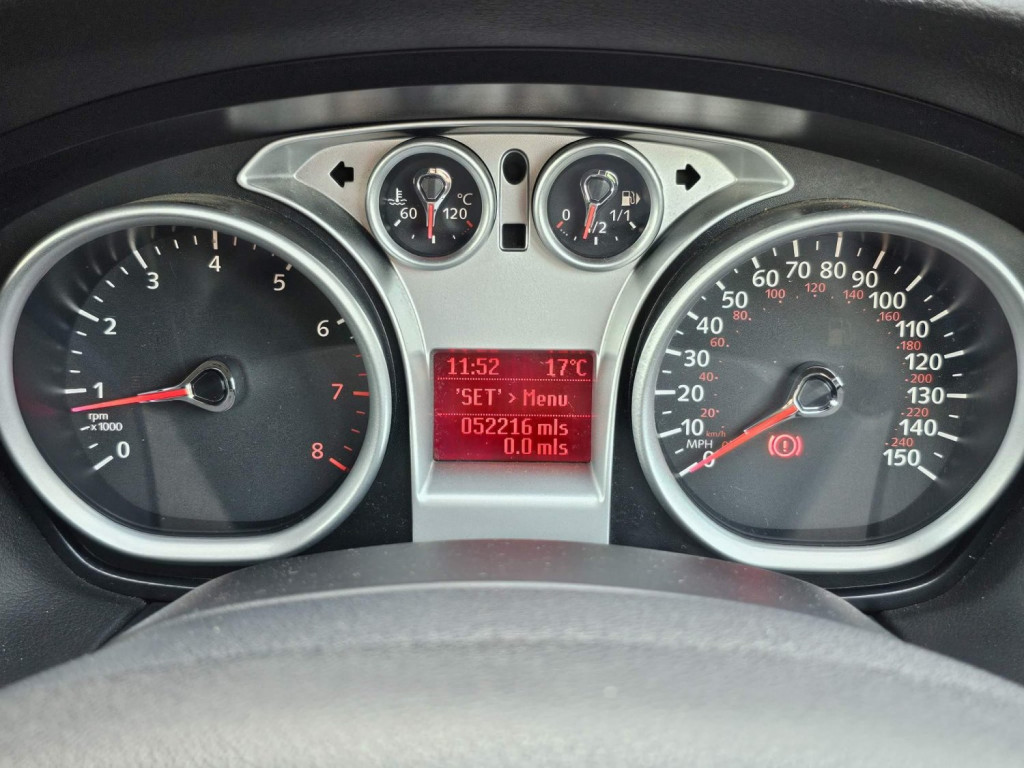 FORD FOCUS