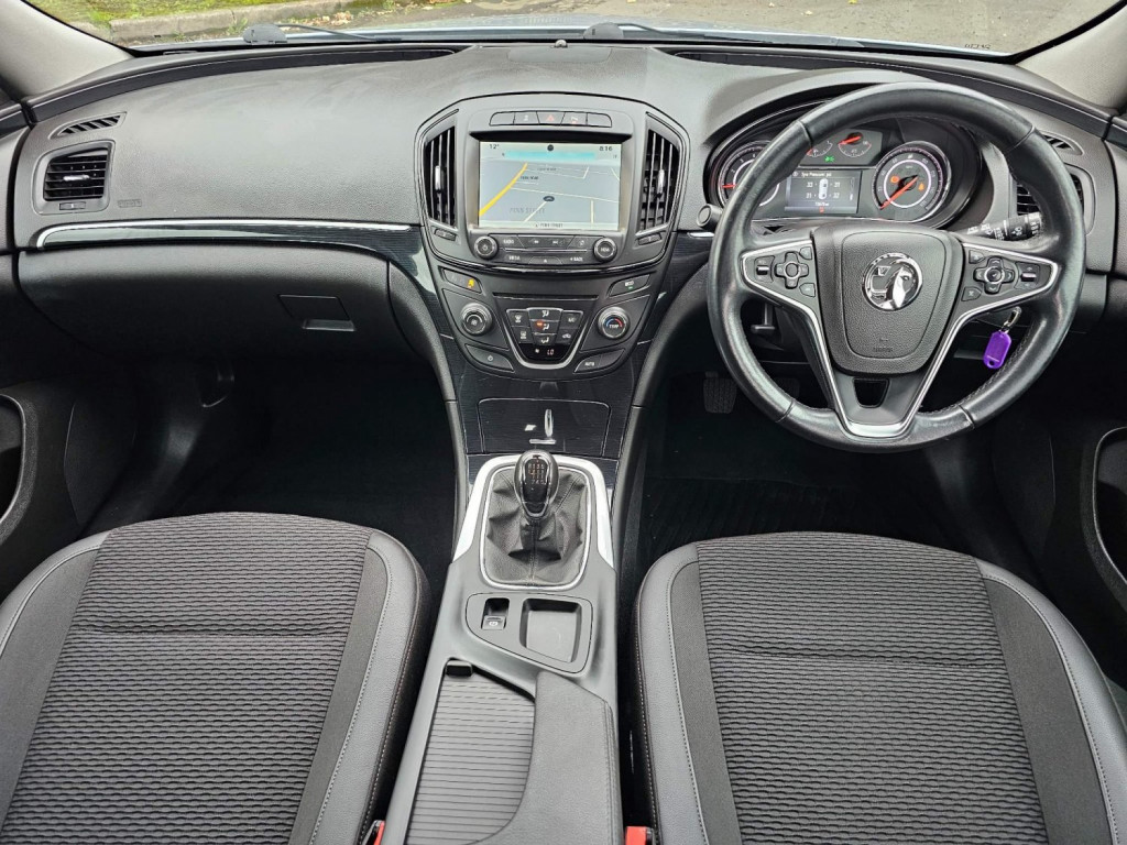VAUXHALL INSIGNIA