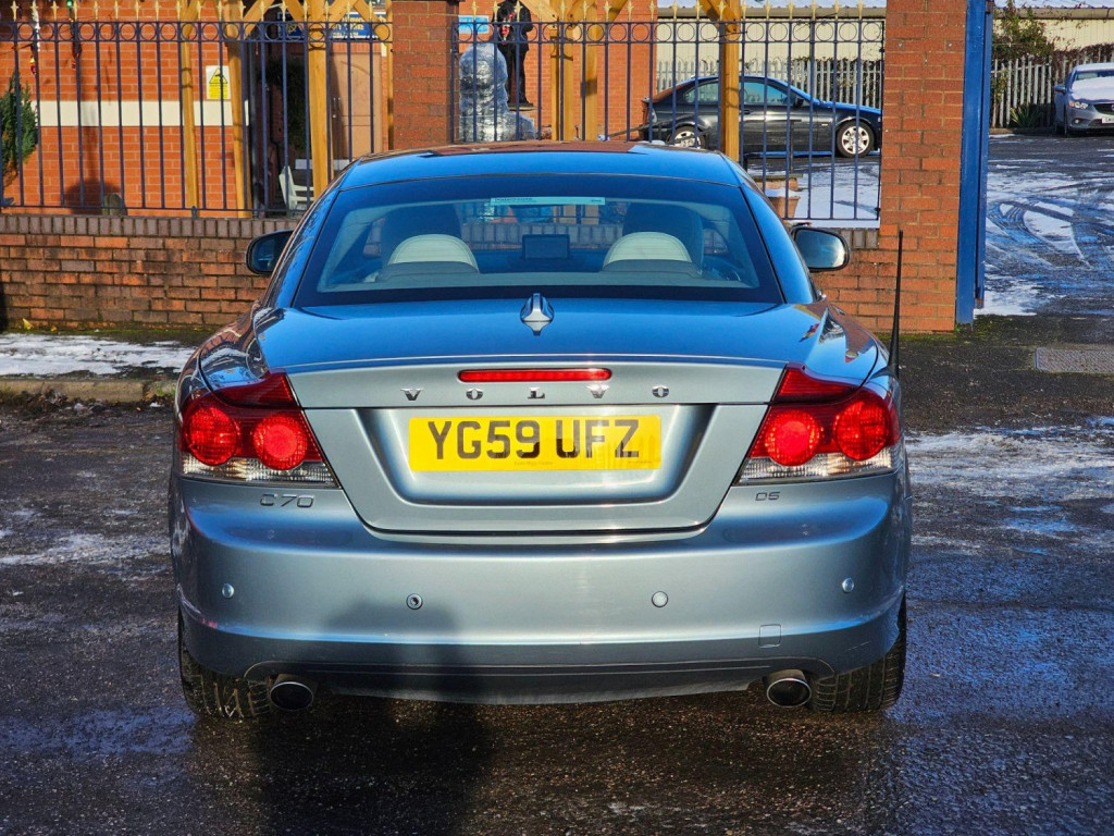 VOLVO C70
