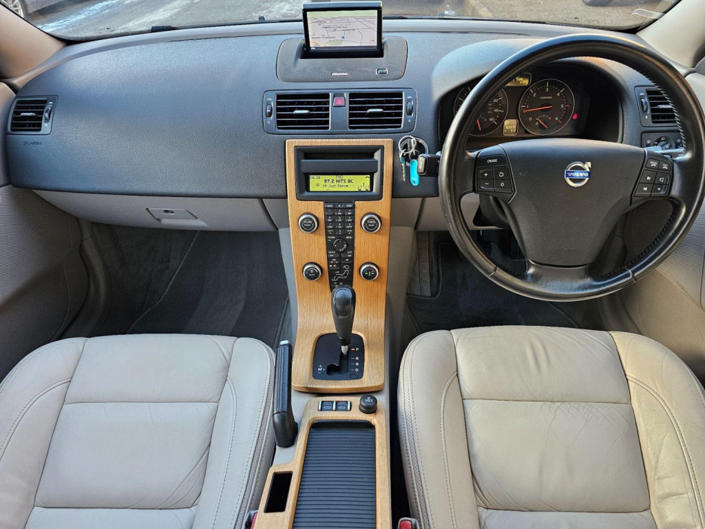 VOLVO C70
