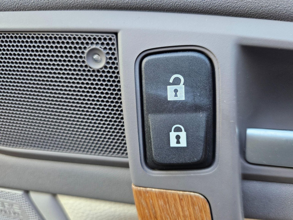 VOLVO C70
