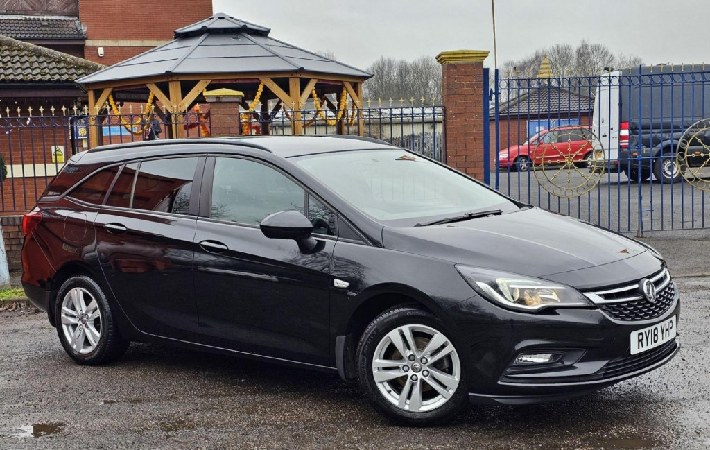VAUXHALL ASTRA