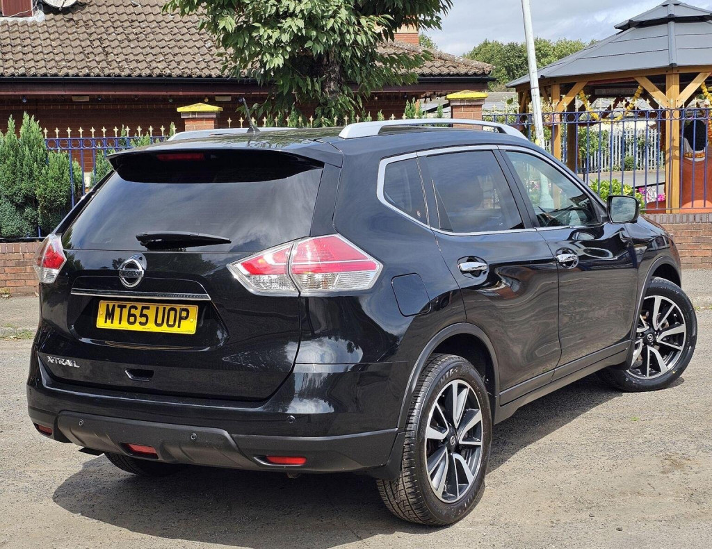 NISSAN X-TRAIL