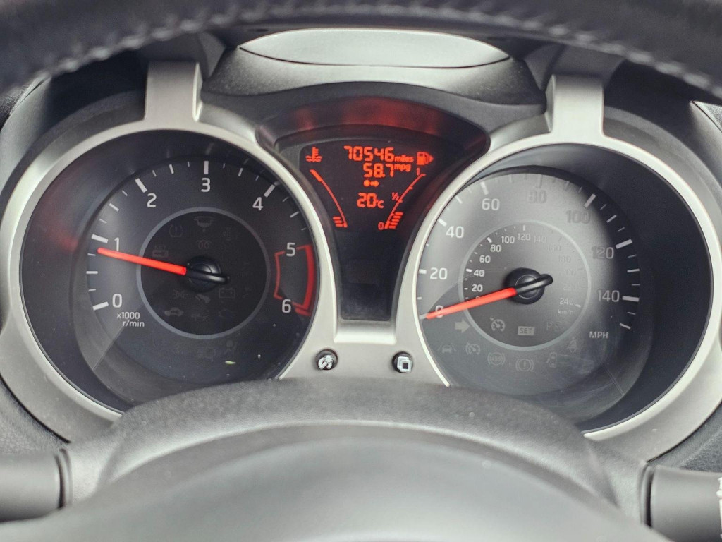 NISSAN JUKE