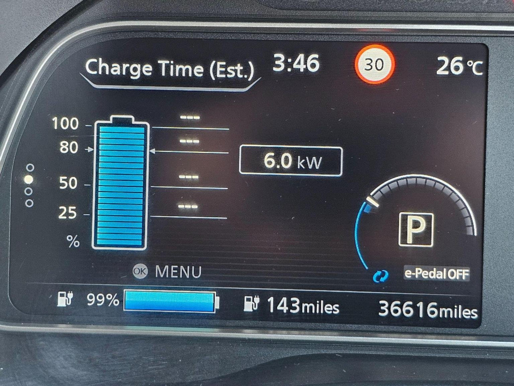 NISSAN LEAF