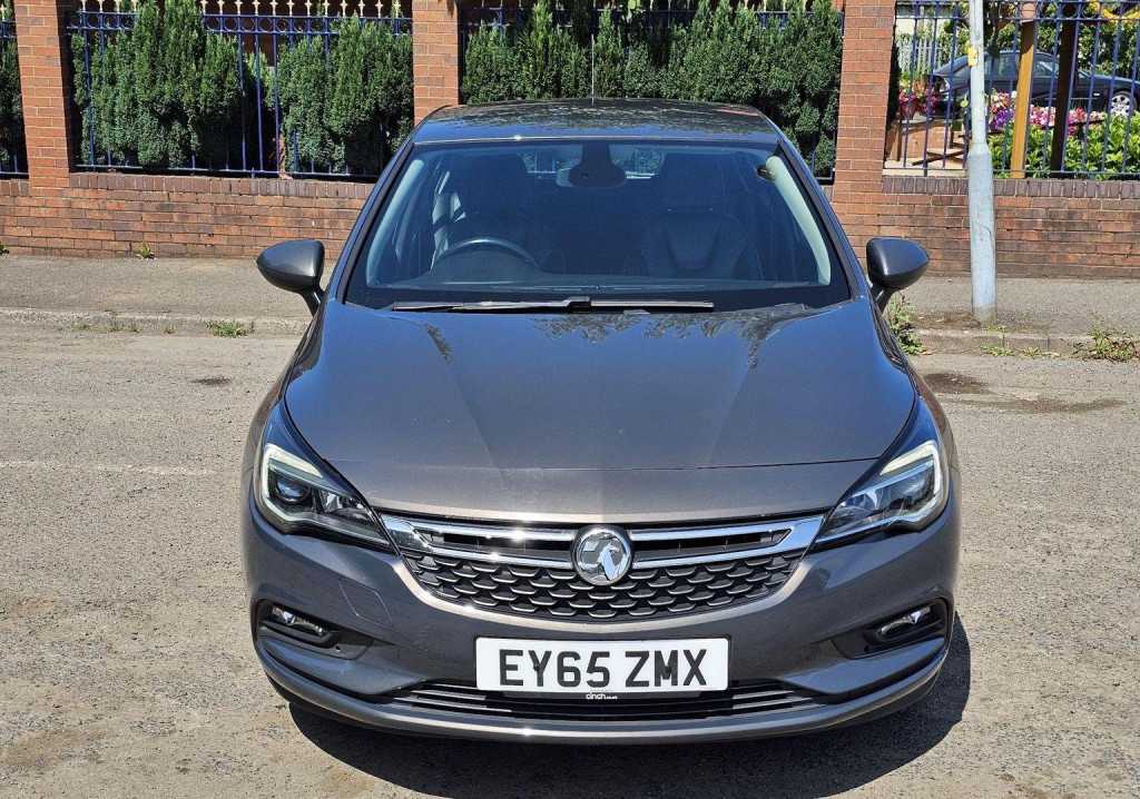 VAUXHALL ASTRA