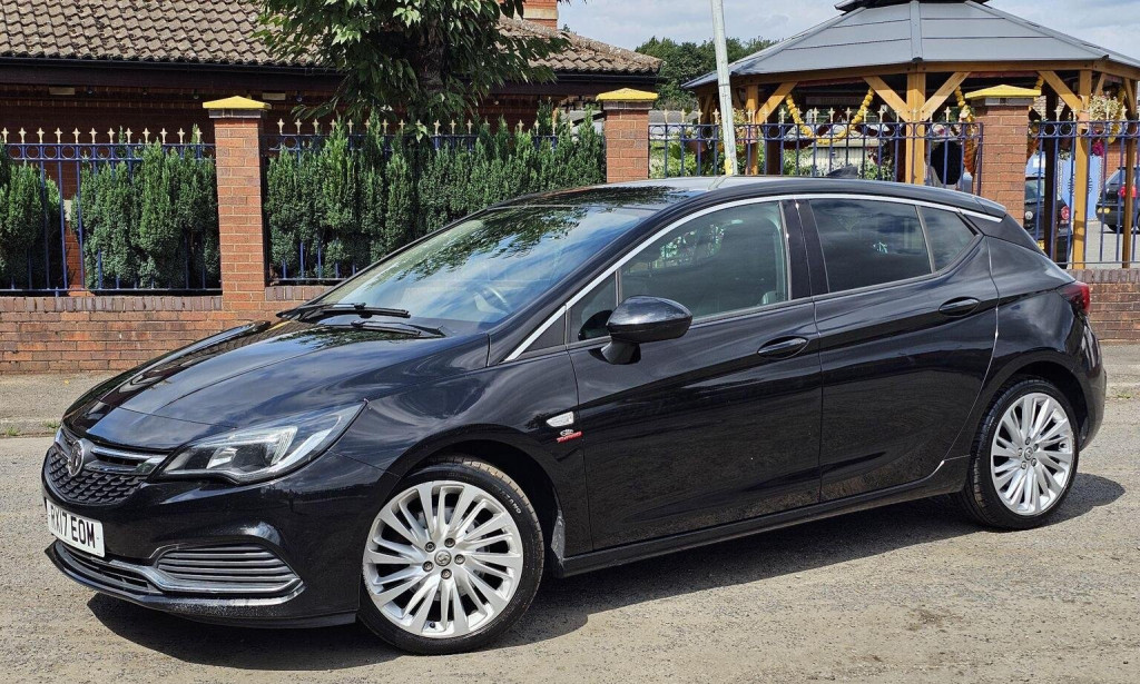 VAUXHALL ASTRA