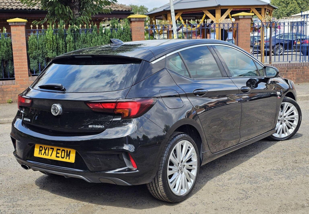 VAUXHALL ASTRA