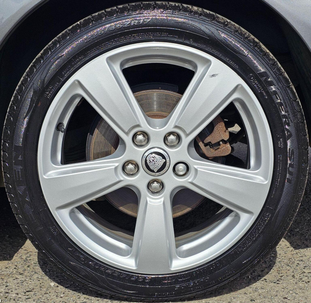 JAGUAR X-TYPE
