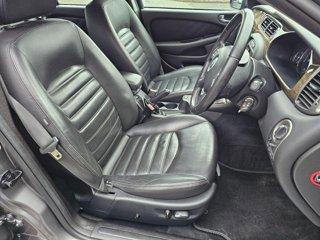 JAGUAR X-TYPE