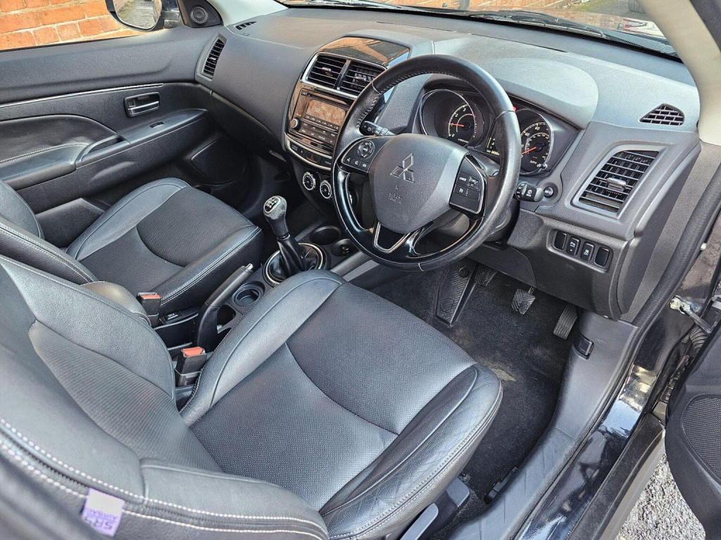MITSUBISHI ASX