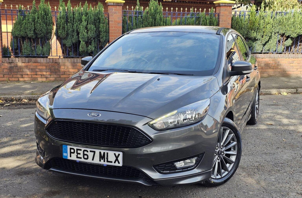 FORD FOCUS