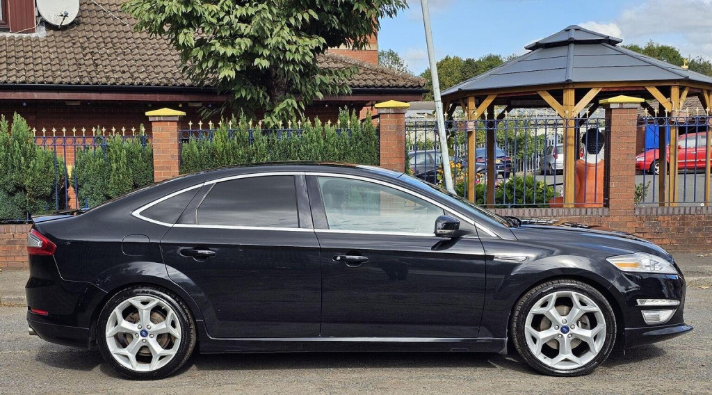 FORD MONDEO